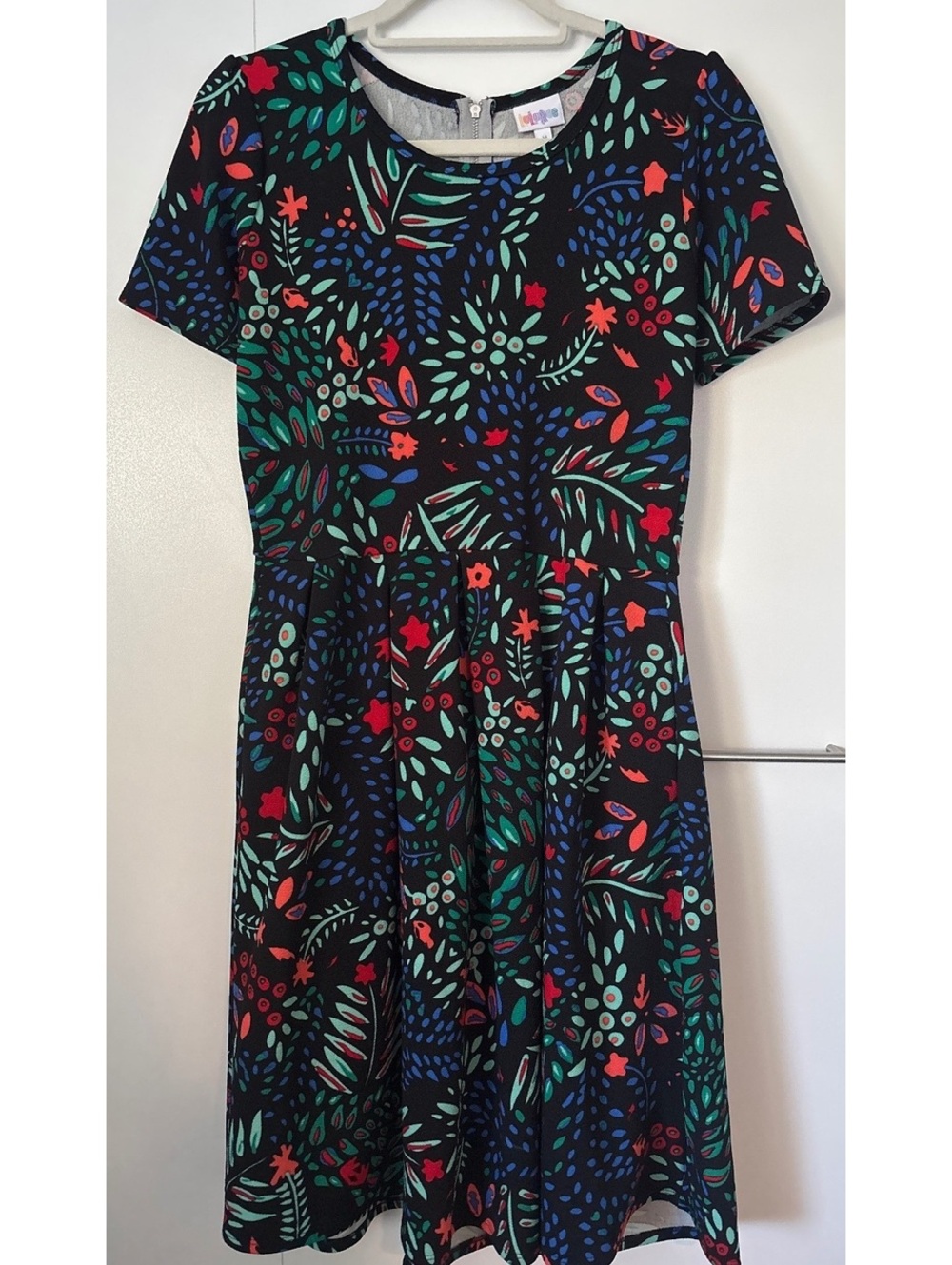 Lularoe Amelia floral, Women’s M